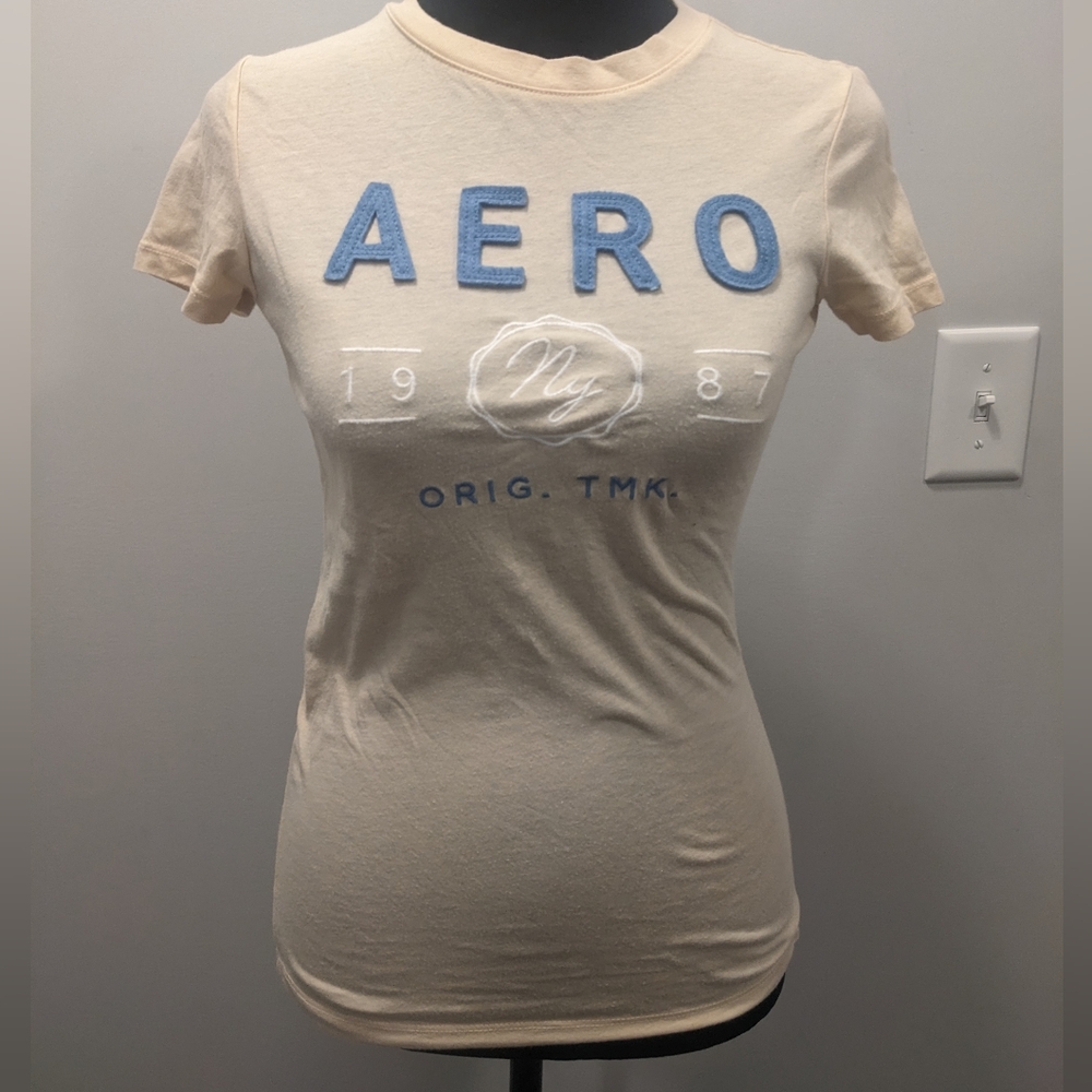 Aeropostale classic crew t-shirt